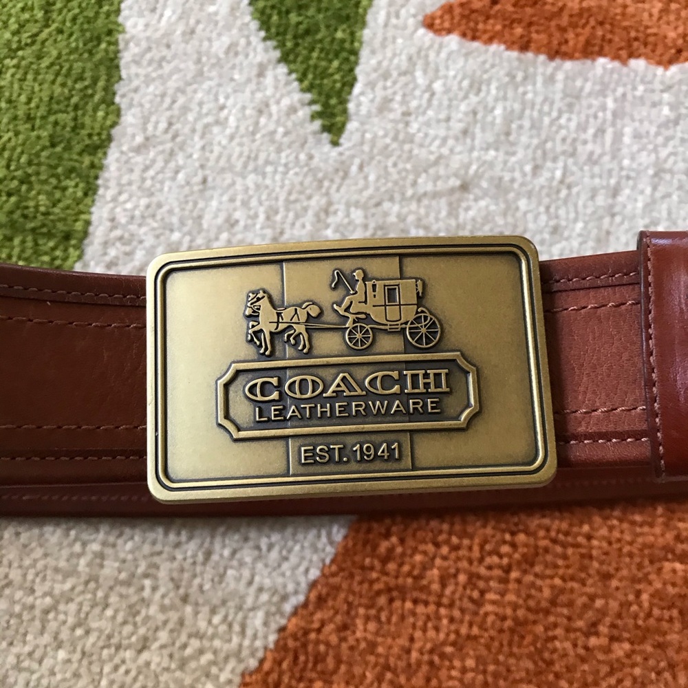 Coach belt